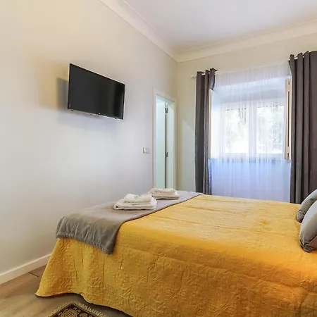 Portucale ! Moscavide Casa Branca W/ Terrace Apartment Lisbon
