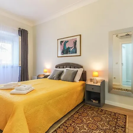 Apartament Portucale ! Moscavide Casa Branca W/ Terrace Lizbona