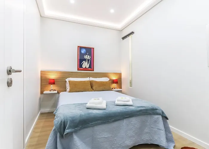 Portucale ! Moscavide Casa Branca W/ Terrace Appartement
